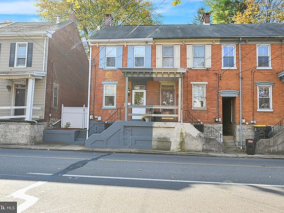 3rd image of 58 W Penn Ave