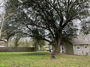 2040 E Railroad St, Wesson, MS 39191