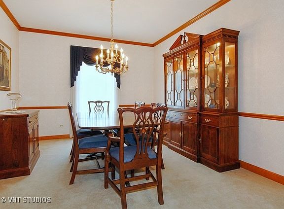 3rd image of 1662 Sauk Dr