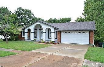 2nd image of 2621 Nahn Dr
