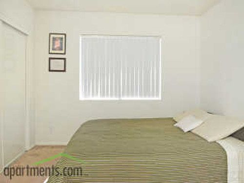 4th image of 3427 Fletcher Dr Leasing Ofc 124