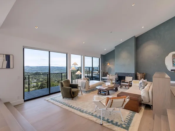 19185 Mesquite Ct, Sonoma, CA 95476