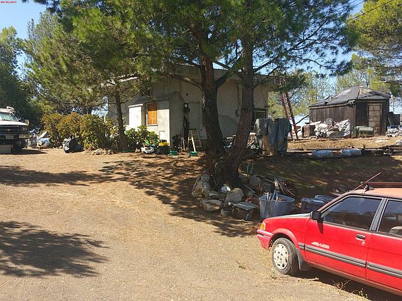 2nd image of 33560 Mulholland Hwy