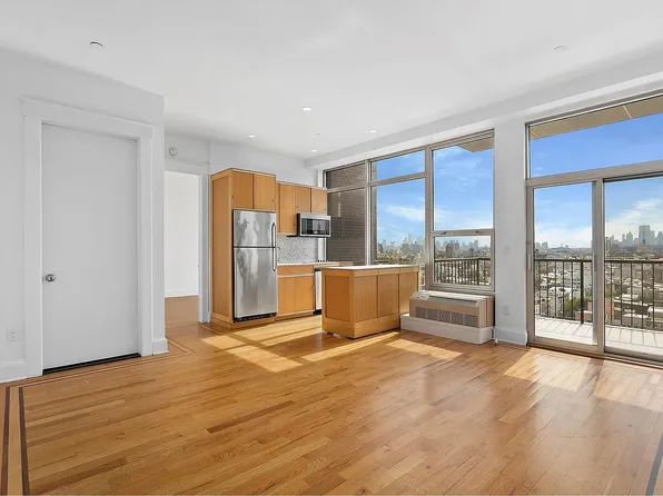 480 Humboldt St APT 11A, Brooklyn, NY 11211
