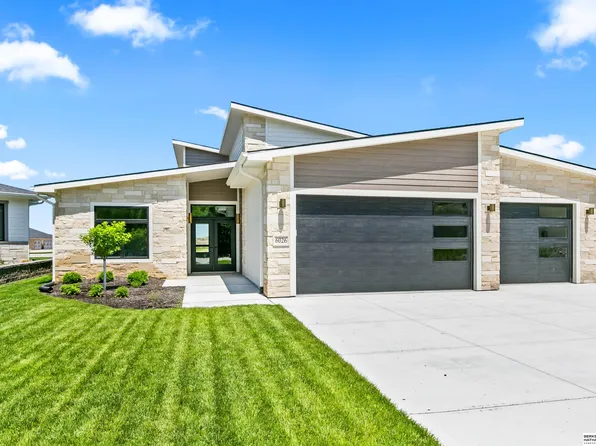 6026 N 280th Circle Valley NE, Valley, NE 68064