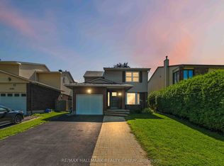 1380 Pebble Rd, Ottawa, ON K1V 0K2