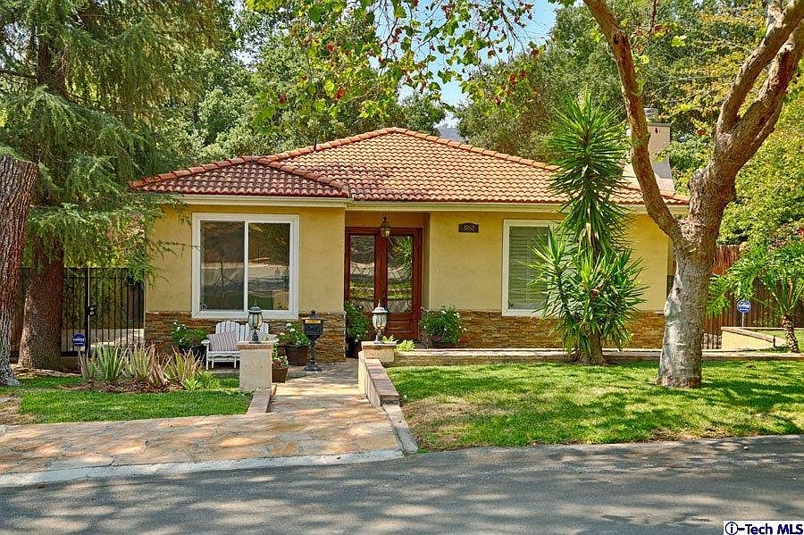 1st image of 3852 Vista Ct