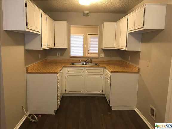 5th image of 2310 Hidden Hill Dr