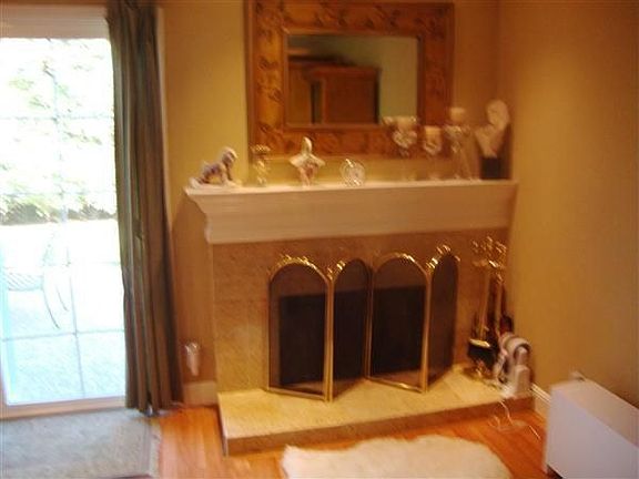 5th image of 7559 Manresa Ct