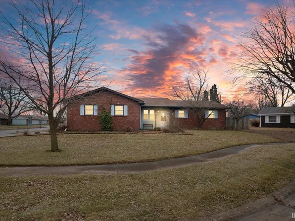 1801 Pontiac Dr, Kokomo, IN 46902