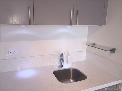 2345 Ala Wai Blvd APT 707, Honolulu, HI, 96815