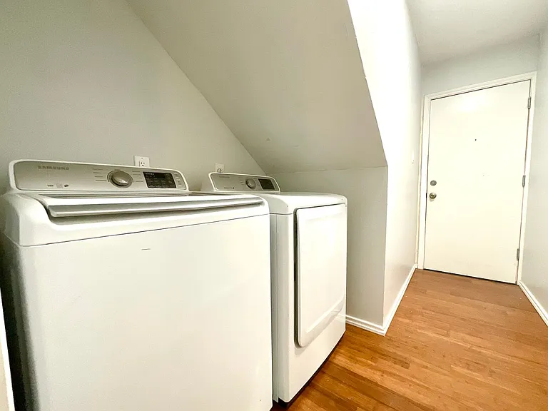 10215 Athens Fld — Photo 21