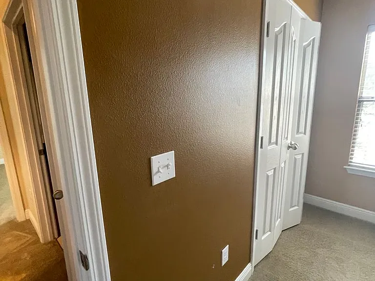 6716 Barnwood Dr — Photo 14