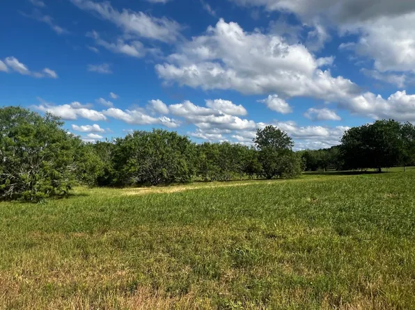 LOT 5 High Meadow Ct, Schulenburg, TX 78956