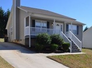 229 Williamsgate Ct, Winston Salem, NC 27107