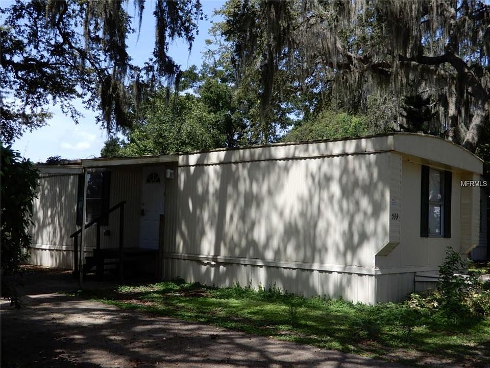 1st image of 533 De Resine Carre St