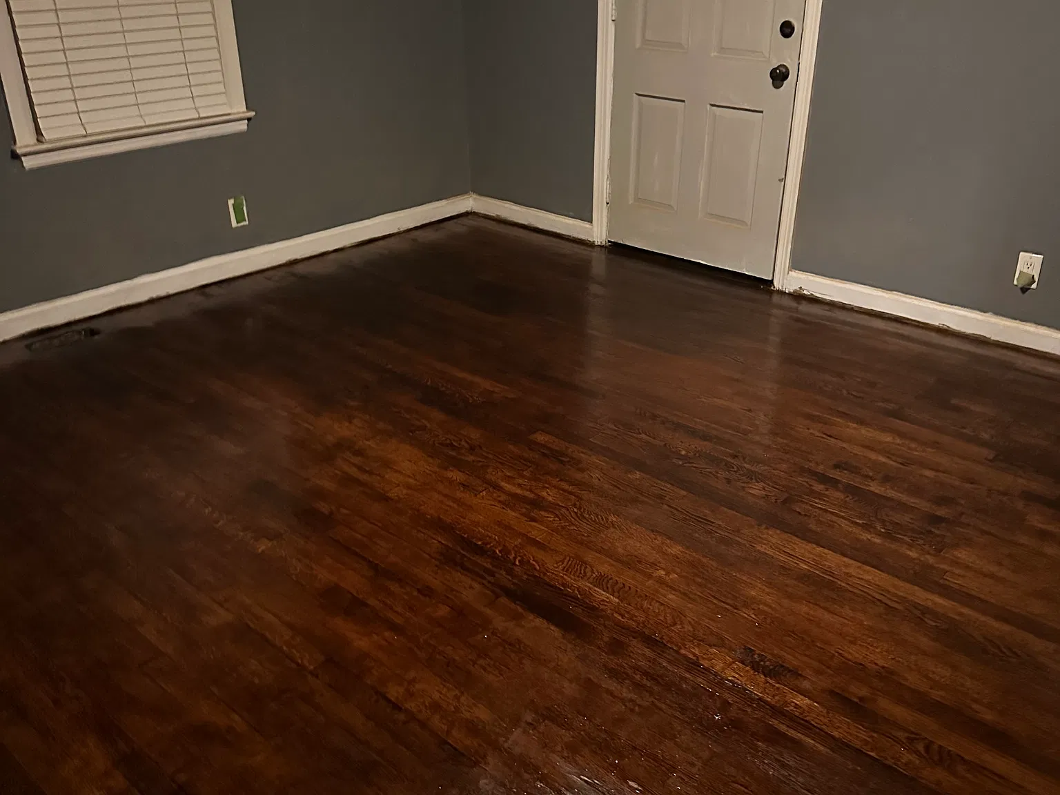 2 bed, 1209 sqft, $2,100 — Photo 3