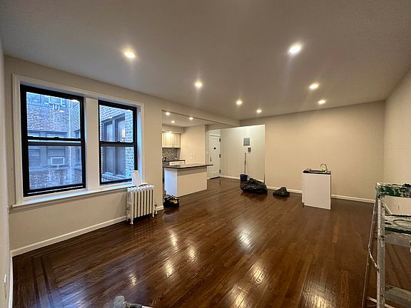 5th image of 4519 42nd St APT 3D