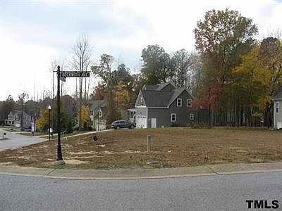 2nd image of 385 Beckwith Ave