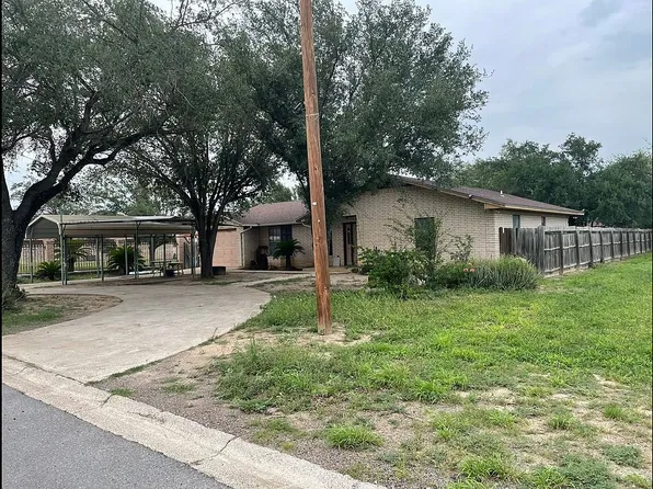 1404 2nd St, Zapata, TX 78076