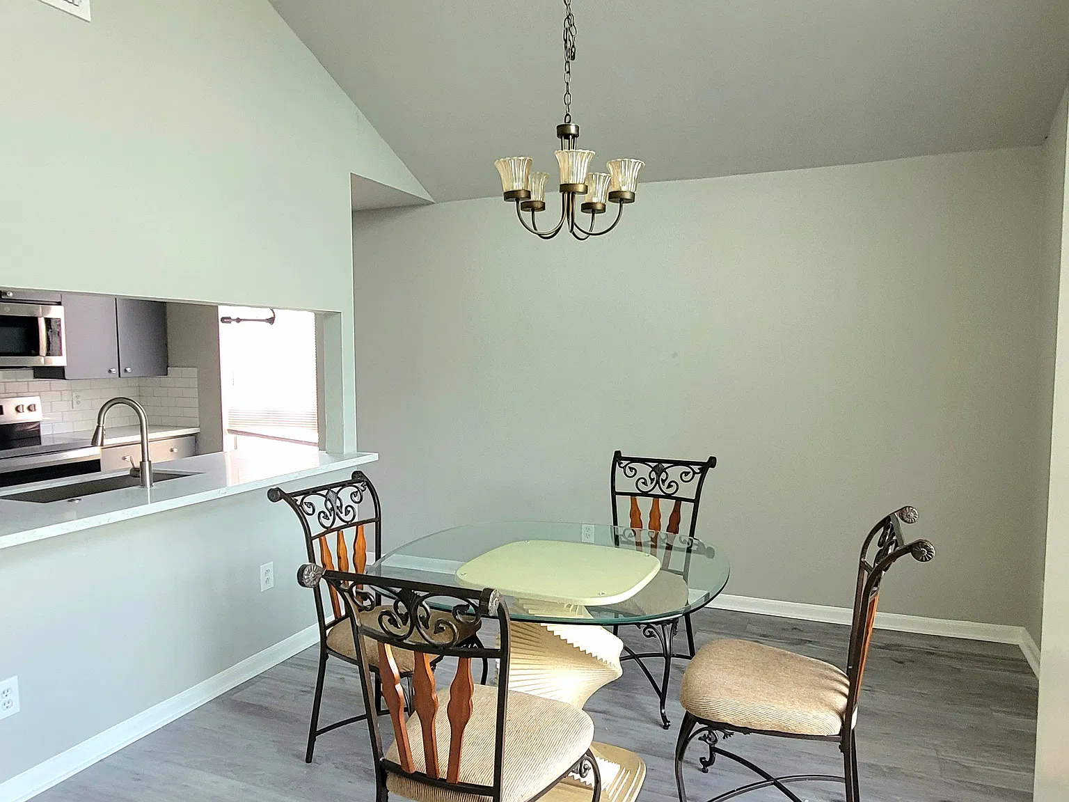 4158 Sun Meadow Dr — Photo 3