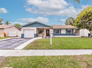 7800 NW 47th St, Lauderhill, FL 33351