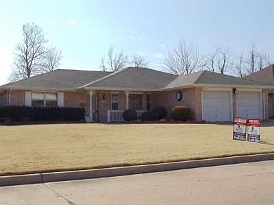 1st image of 6910 NW Eisenhower Dr