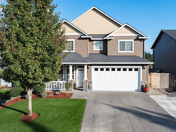 2nd image of 4105 NE 166th Ave