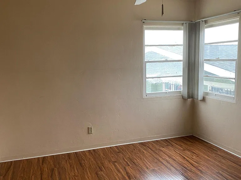2570 B St — Photo 15