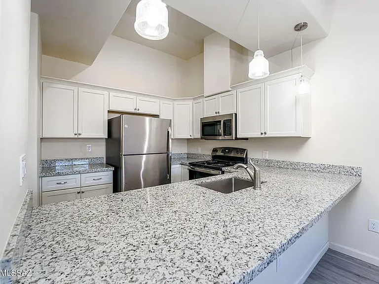 3738 E Mercedes Ct — Photo 38