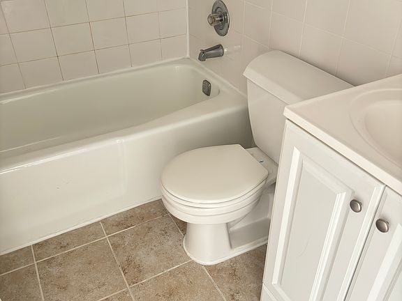5th image of 140-16 34th Ave #315A