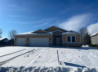 5005 NW Derby Dr, Topeka, KS 66618