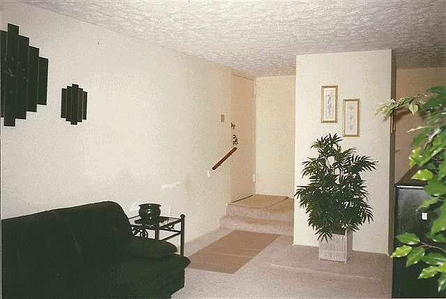 2nd image of 7722 Hanover Pkwy APT 173