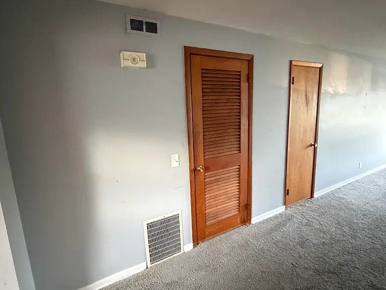 305 Mississippi St SE #2W — Photo 6