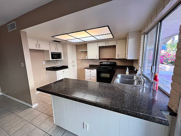 2nd image of 3948 W Glenaire Dr