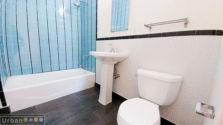 Rented by Urban Pads | media 37