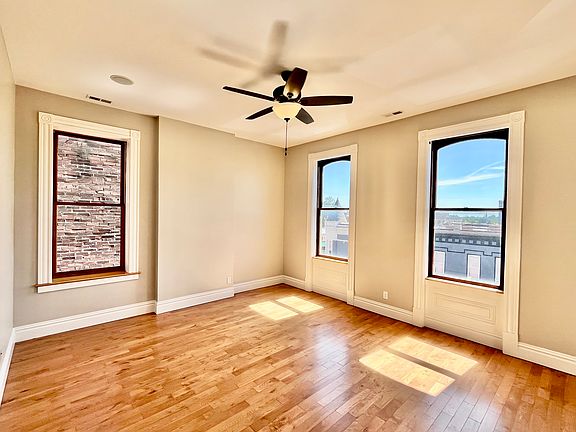 3rd image of 3407 California Ave Floor 3