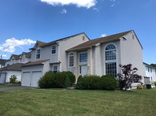 111 Gatewood Rd, Egg Harbor Township, NJ 08234