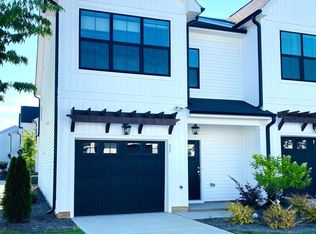 11 S Lenny Dr, Clayton, NC 27520