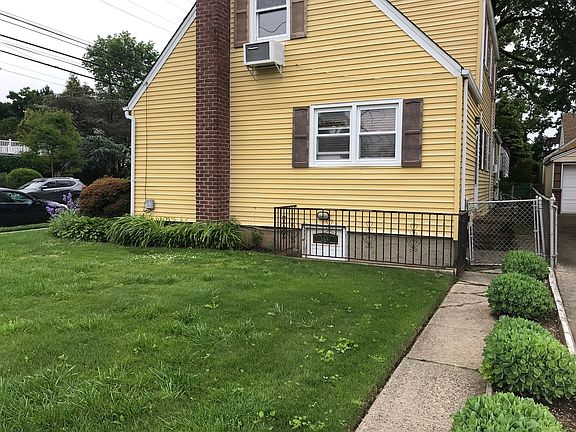 2nd image of 94 Goldenrod Ave