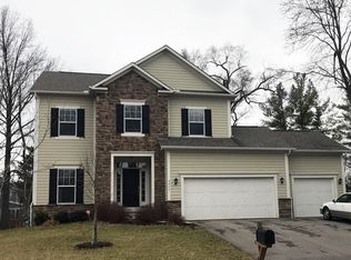 716 40th Pl, Fairfield, AL 35064