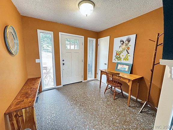 3rd image of 3278 W Southern Ave