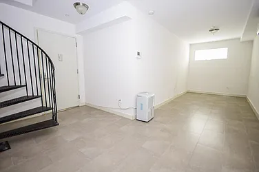 Rented by Level Group