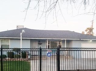 1826 W Sussex Way, Fresno, CA 93705