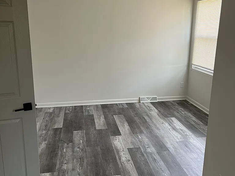 509 NW Hawthorne St — Photo 10