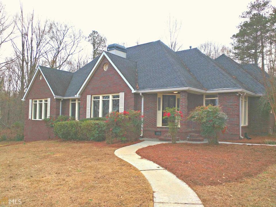 1st image of 235 Darwish Dr