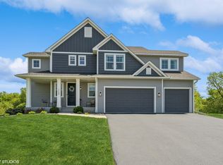 4738 Maas Ct, Minnetrista, MN 55375