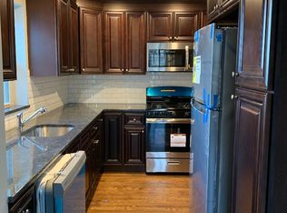 18 Clinton St #2F, Staten Island, NY 10304