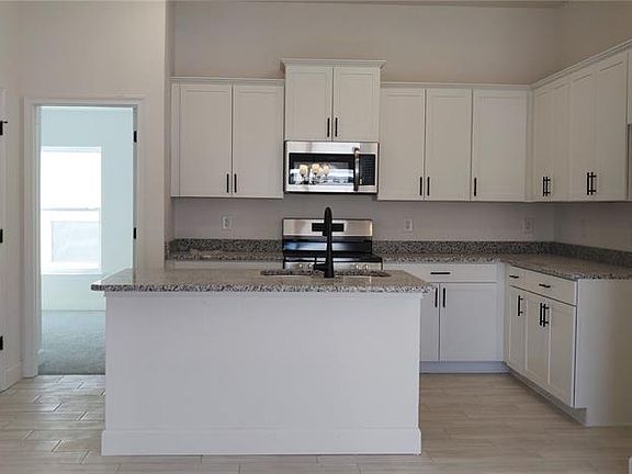 5th image of 5579 Coral Reef Ct