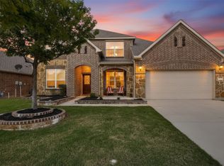 8025 Ponwar Dr, Fort Worth, TX 76131